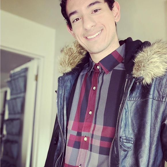 Meet your Posher, Ryan - Picture 3 of 5